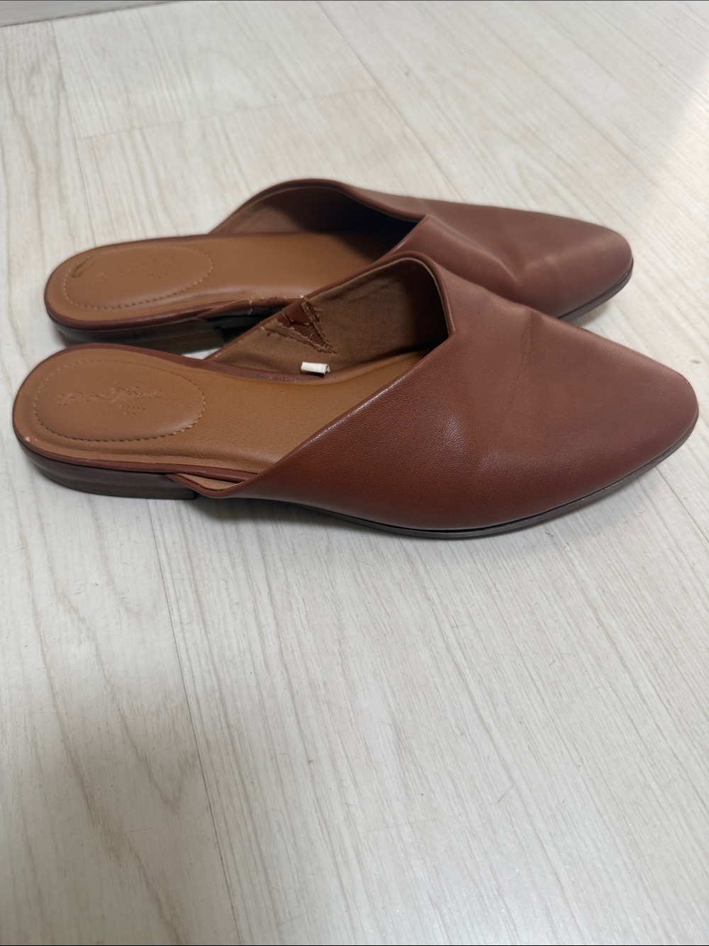 Universal Thread Brown Mules - Picture 4 of 12
